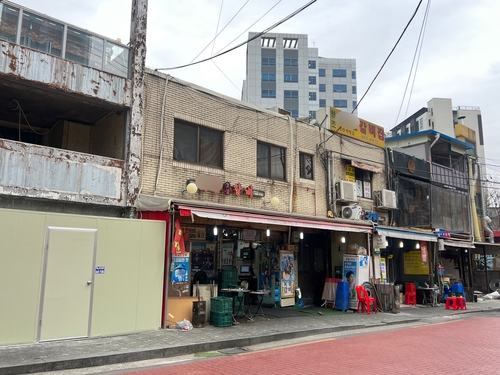 지나기만 해도 냄새 배던 성수동 갈비골목…이젠 카페만 줄줄이