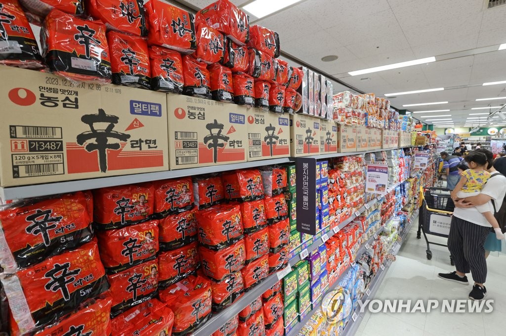 농심 라면·과자 할인행사 지속…물가안정 기조에 동참