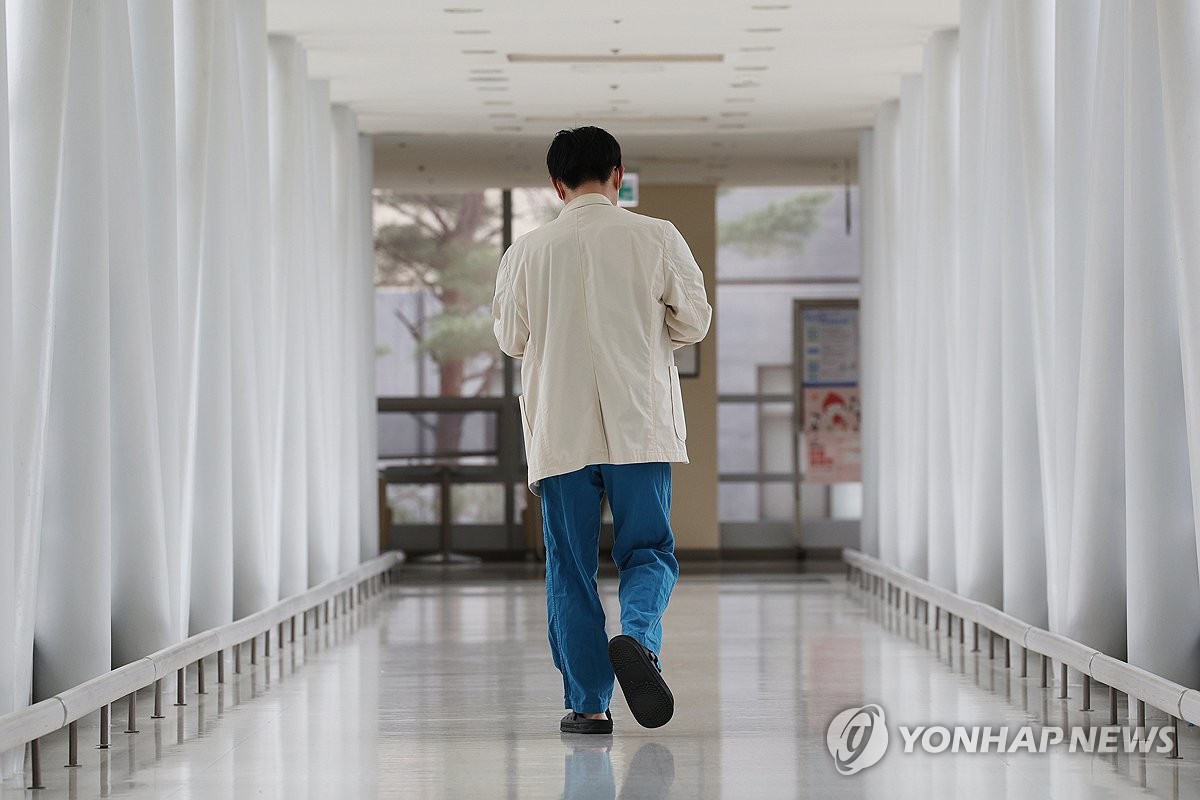 출구 없는 의정갈등