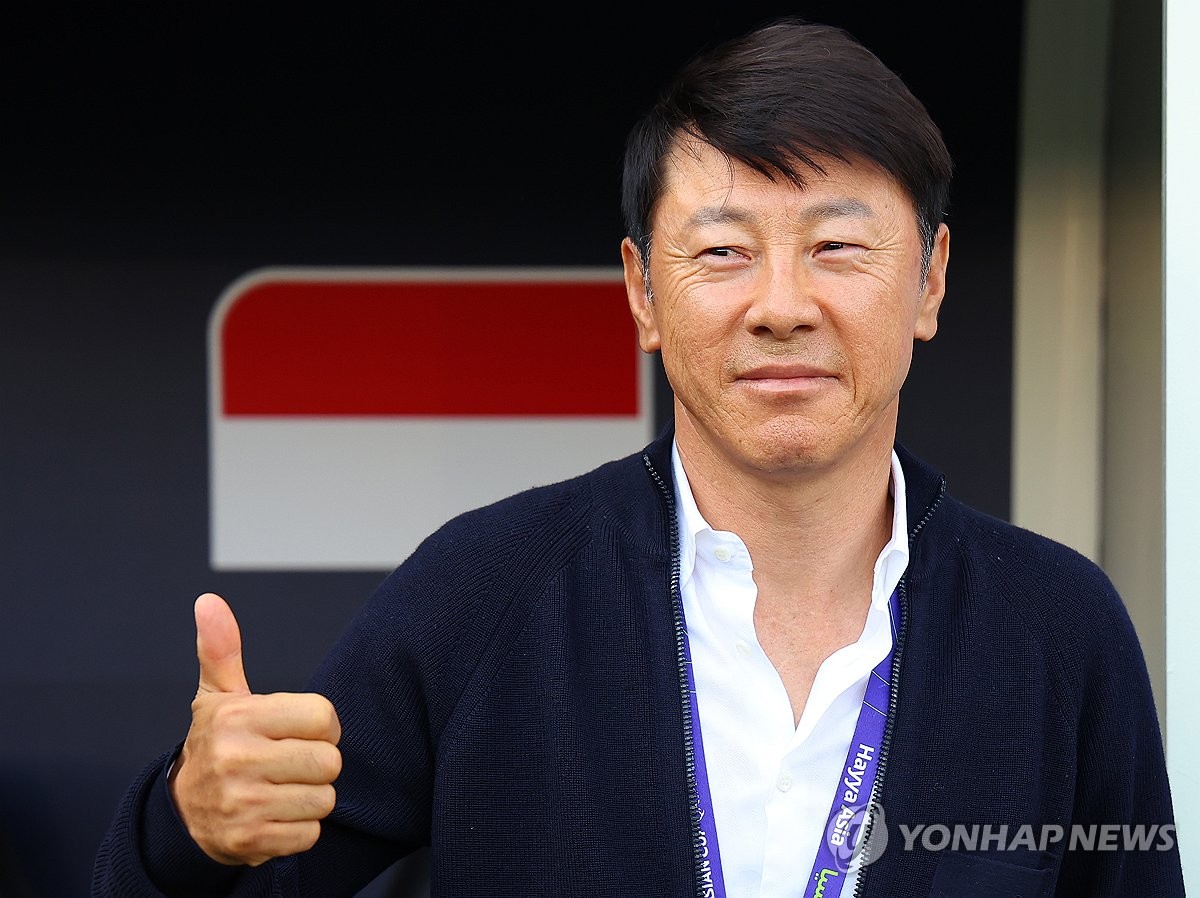 황선홍호 격파 신태용 감독 기쁘지만 한편으로는 착잡