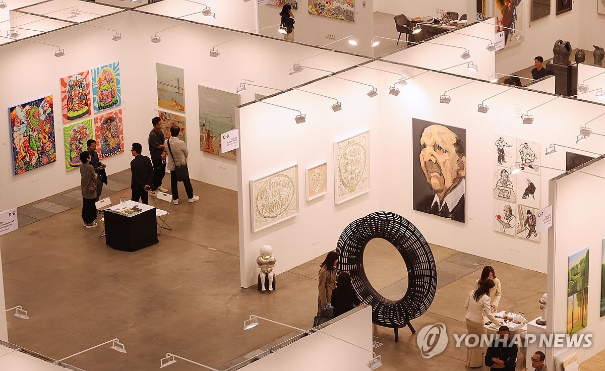 국제아트페어 아트부산 개막…20개국 129개 갤러리 참가(종합)