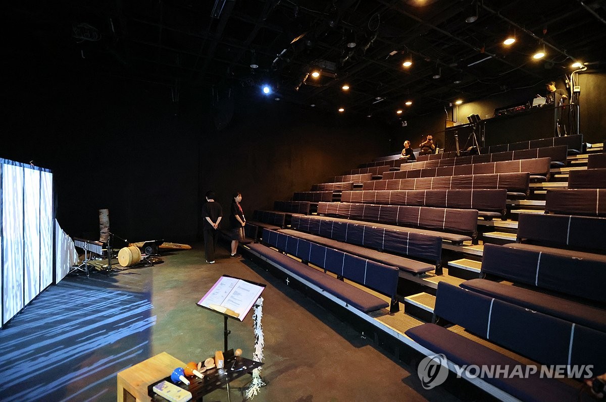 169석 규모 꿈밭극장 개관