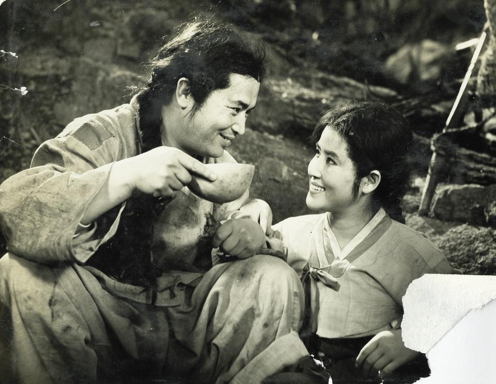 억세고 구수한 사나이…신상옥 감독 강화도령 홍보전단 공개