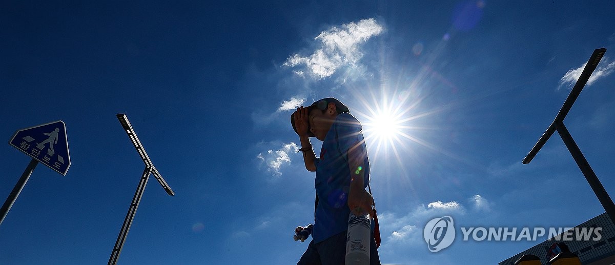 두 번 가리고 싶은 뙤약볕
