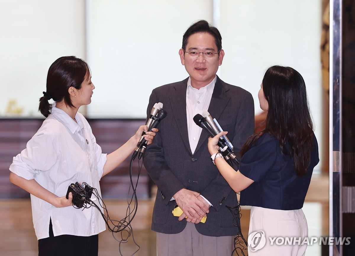 귀국한 이재용 삼성전자 회장