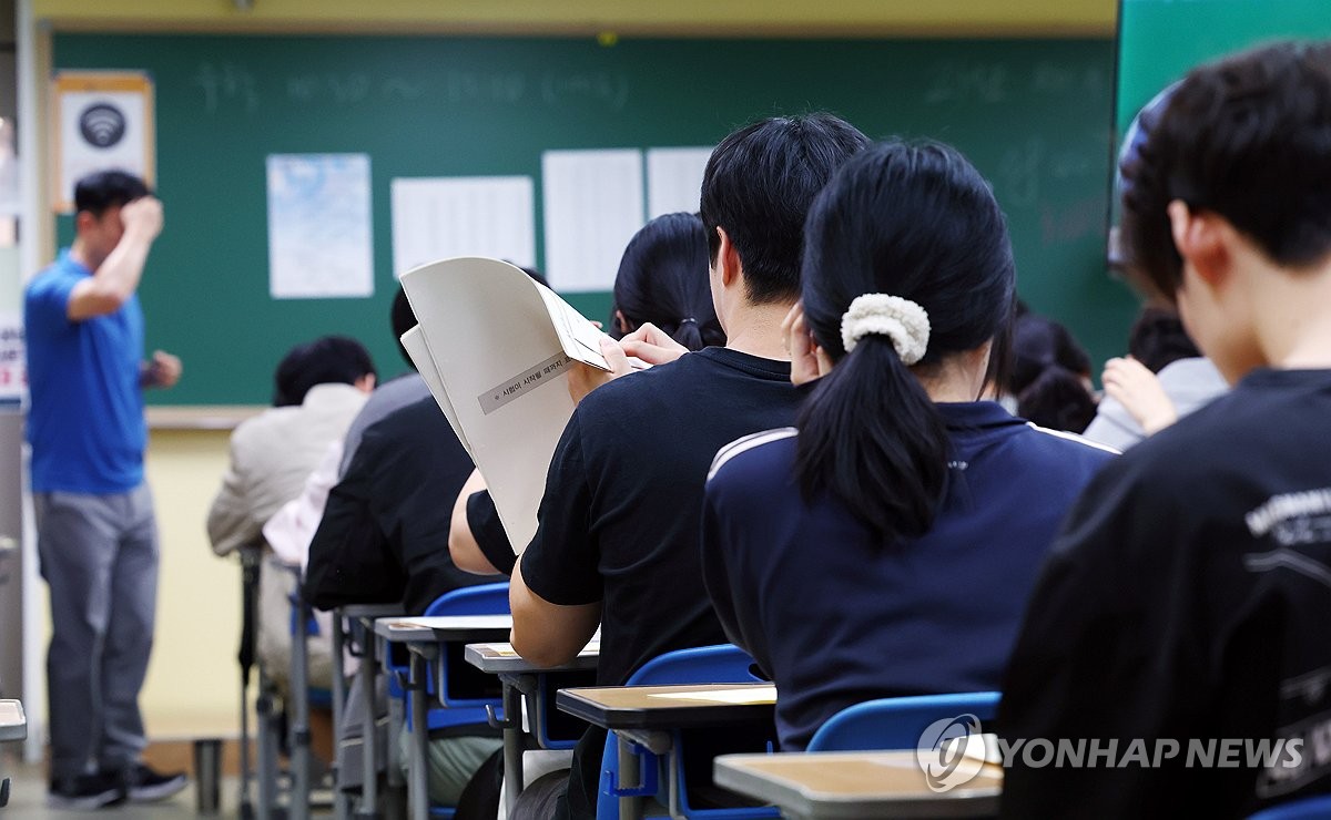 학원에서도 모의평가