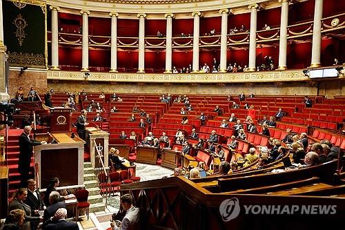 프랑스 의원, 지하철역서 마약 거래하다 적발