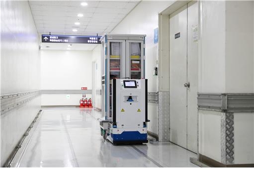 삼성창원병원, 로봇이 배송 스마트물류시스템 부울경 첫 도입