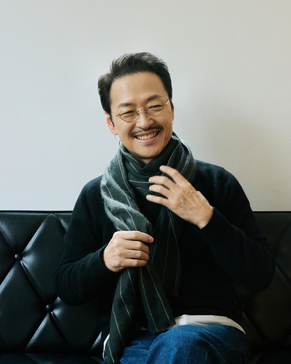 강산에, 4년 만의 신곡 그 앞에 세워주세요 발표