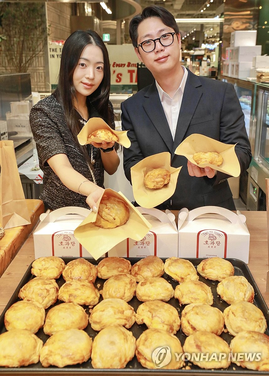 현대백화점, 인기 베이커리 호과당 팝업스토어 진행