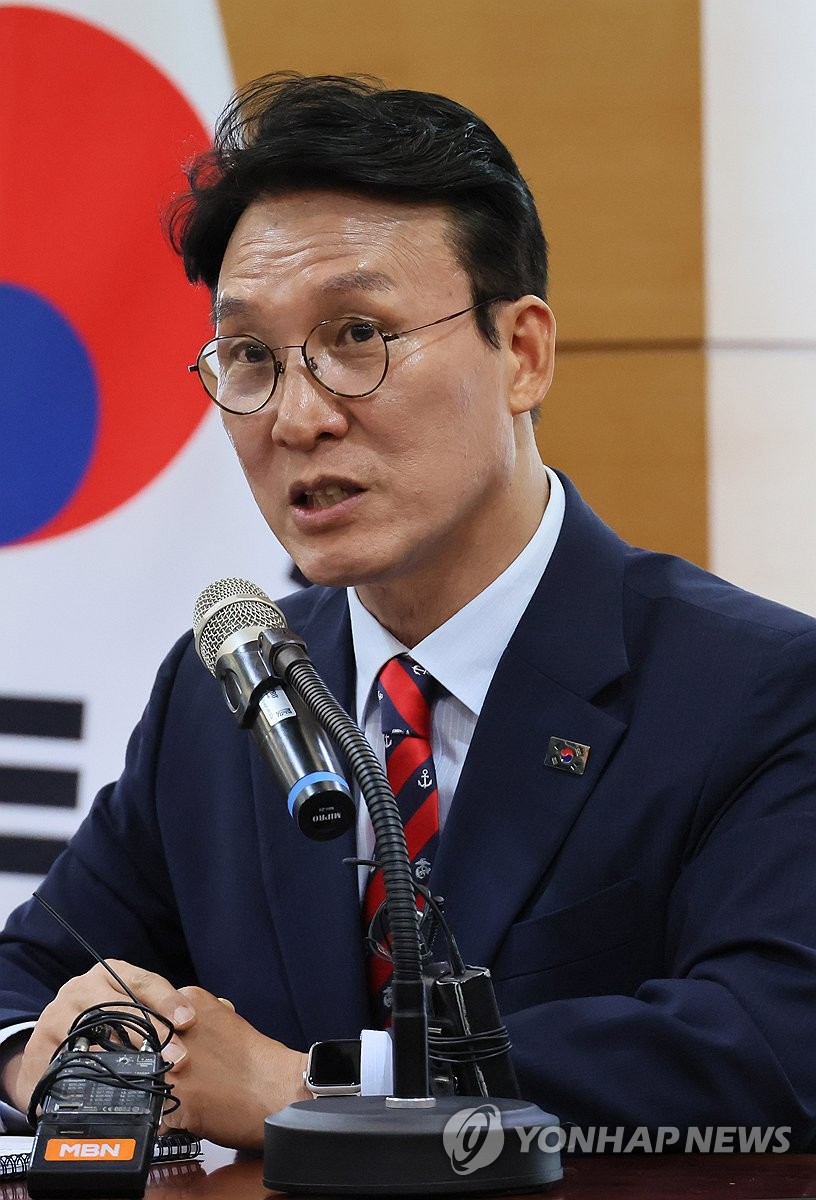 발언하는 김민석 총리 후보자