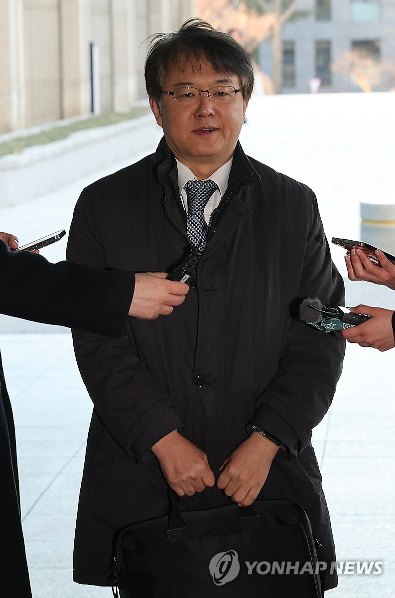 답변하는 검경 합수본 김태훈 본부장