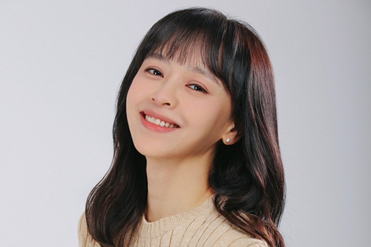 배우 강성연, 의사와 재혼…"좋은 분과 새로운 가정 꾸려"