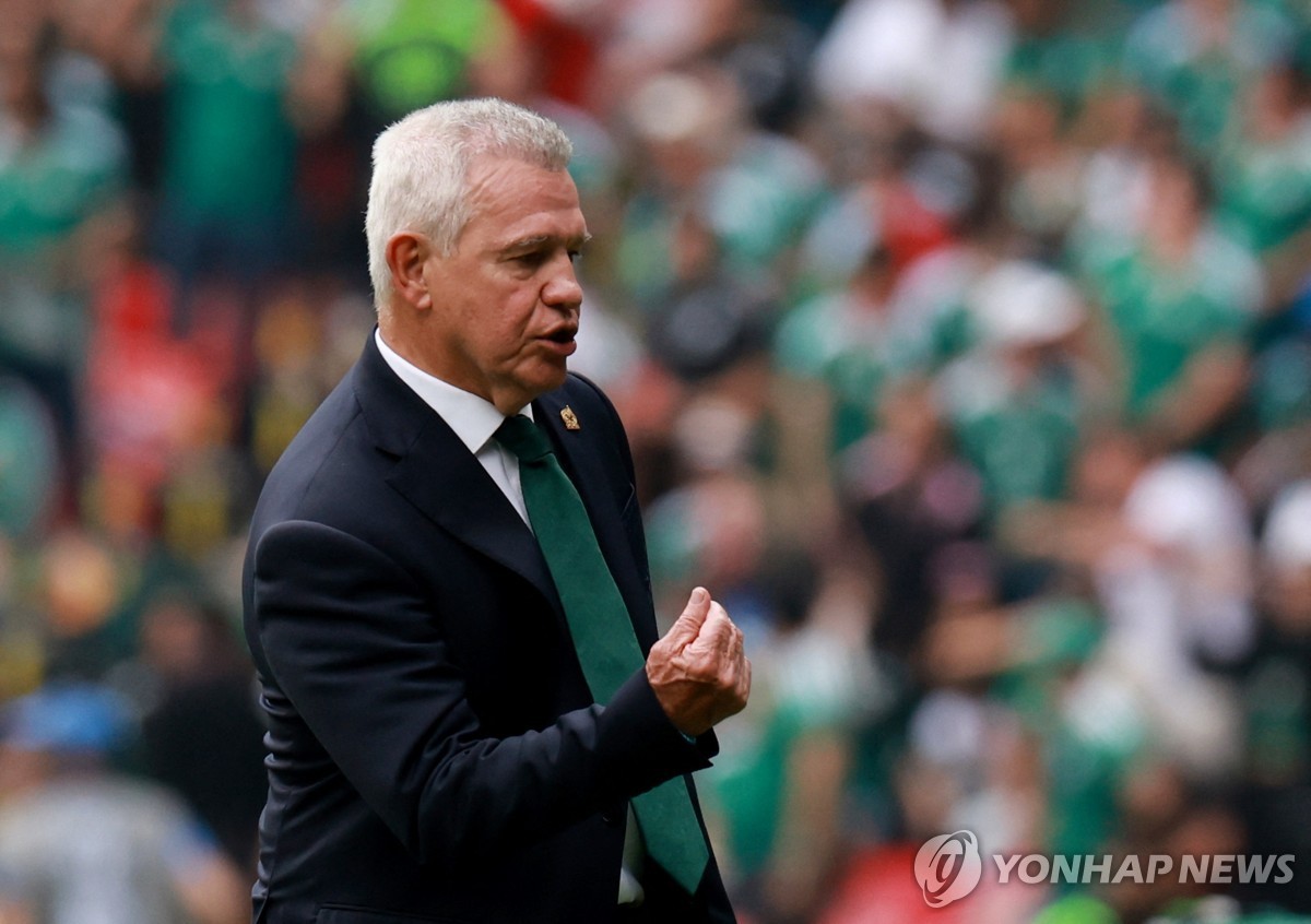 [월드컵] '개막전 완승' 멕시코 아기레 감독 "이제 한국전 집중"