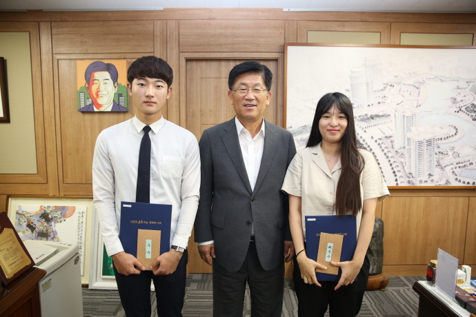 “희망의 씨앗을 키우는 시민, 기쁨의 열매로 답하는 나주시“
