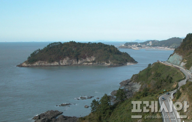 영광군 돔배섬 체험형·체류형 관광지로 개발한다