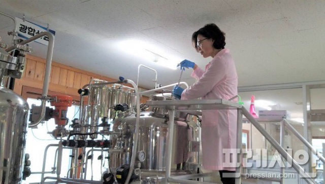 제주, 축산 악취 미생물로 잡는다