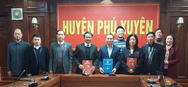 한국의 베스트국제인력 베트남 하노이 HHT대학과 푸쑤엔지역·미득지역 단체장들과 협약식 가져