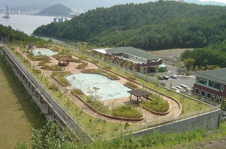 시민 휴식공간으로 활용되는 하수종말처리장