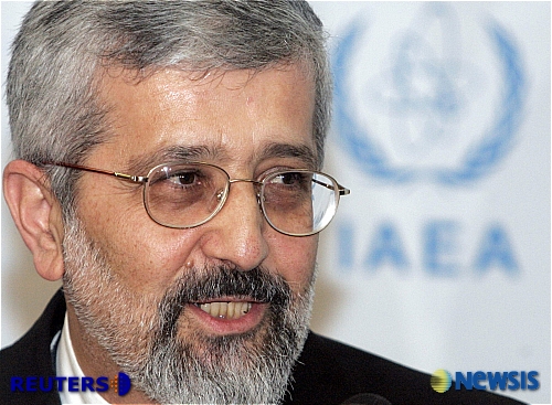 IAEA 회의 결과 설명하는 솔타니예 IAEA 주재 이란 대표