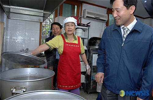 오세훈 시장, 집단급식소 현장점검