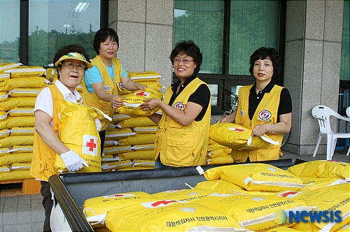 적십자 인천지사, 1,300여세대 저소득층 지원 나서