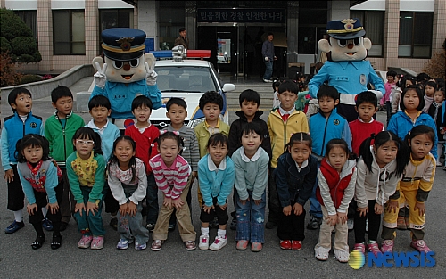 철원 보배 어린이집 원생 경찰 체험