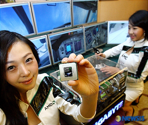 AMD 통합플랫폼 스파이더의 강력한 성능 맛보세요