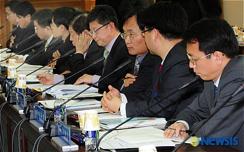 한국국제협력단 업무보고 받는 인수위
