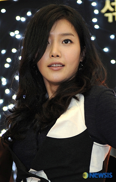 채정안