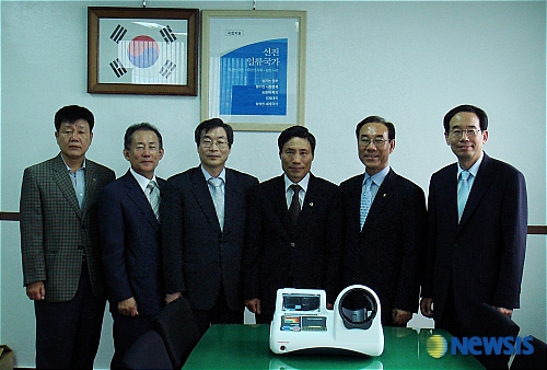 진주고려병원, 진주보훈지청에 전자동 혈압계 기증