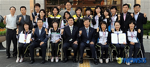 전국족구대회 우승한 한동네팀
