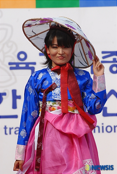 황진이같애요?