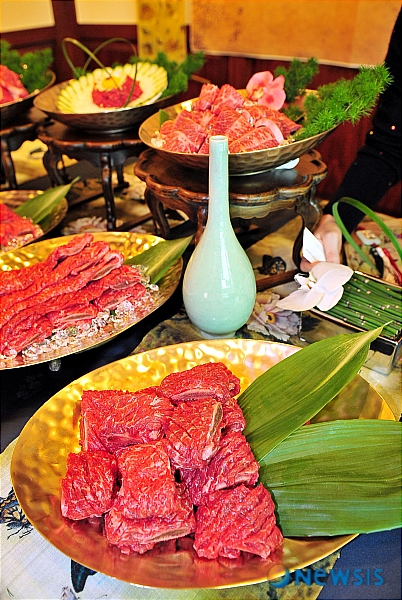 맛 좋은 모듬 한우구이 메뉴