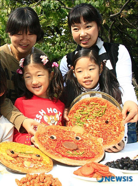 한국파파존스의 리틀파파 피자만들기