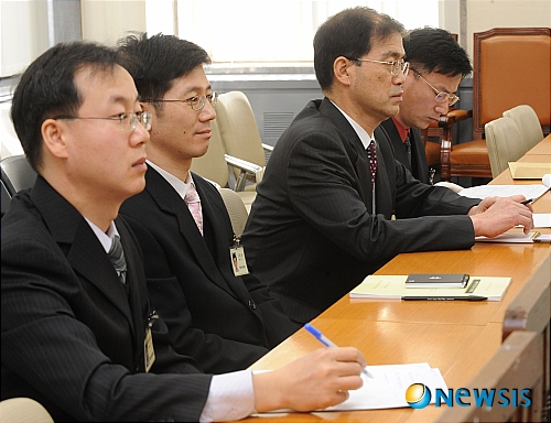 정치개혁특별위원회 경청 중앙선관위