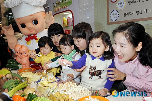 아기 손 근육 발달 놀이터