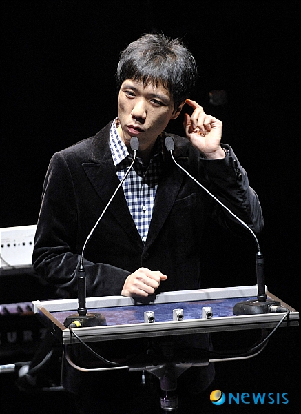 한국대중음악상 최우수 모던록 노래상과 음반상 2관왕 언니네 이발관
