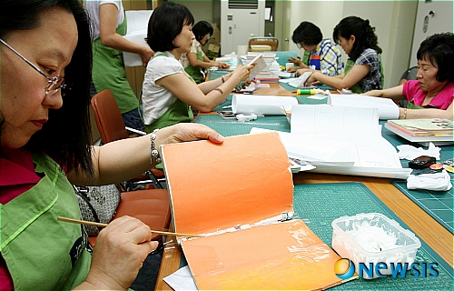 일일이 수작업 해요