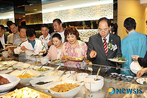 울진군, 서울 등 대도시에 농수특산물 홍보 판매장 개설