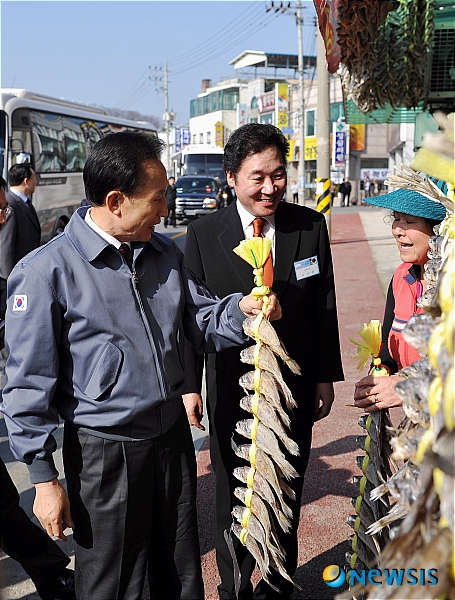 굴비 한 두름 주세요