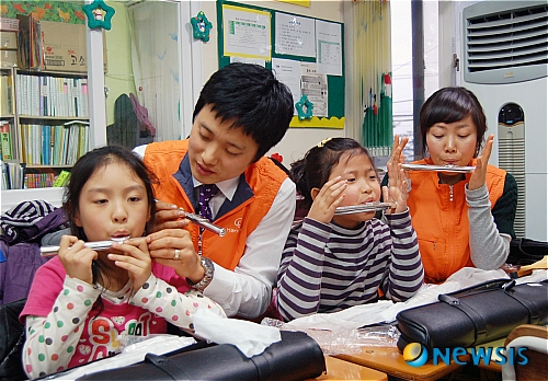 플루트 배우기 어렵지 않지?