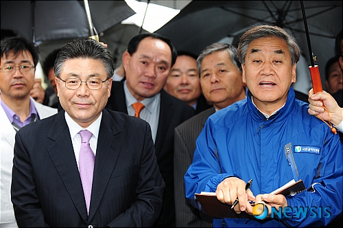 이재오 울산 화물차 공동차고지 사업 돕겠다