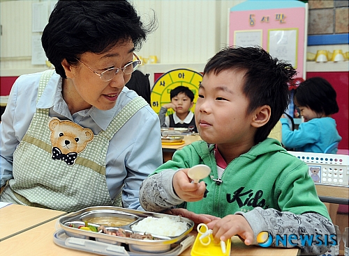 [6.2지방선거]한명숙, 예일어린이집 방문