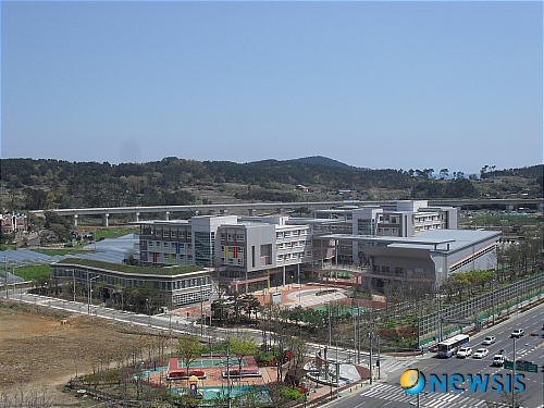 부산국제외국인학교, 8월 개강 앞두고 설명회