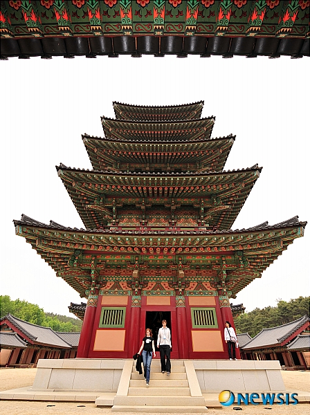 한국관광 서포터즈가 대백제의 부활을 알린다