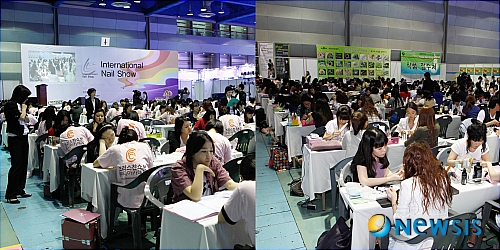 성황리 치러지는 네일대회