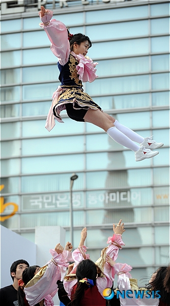 하늘위의 치어리더
