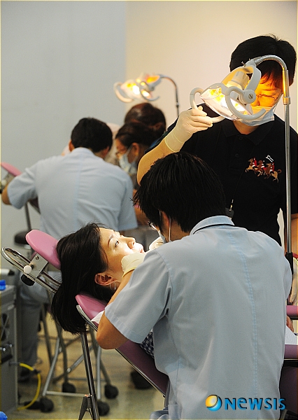 찾아가는 가족사랑 치과진료소