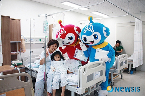 작은 나눔 큰 감동…검단탑종합병원 사랑나누기 행사